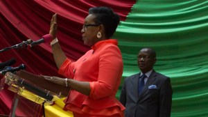 Catherine Samba-Panza being sworn in as interim president of the Central African Republic (SOURCE: http://www.tvzimbo.com/)